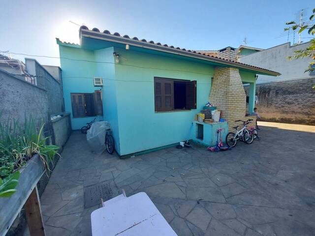 #1345 - Casa para Venda em Sapucaia do Sul - RS